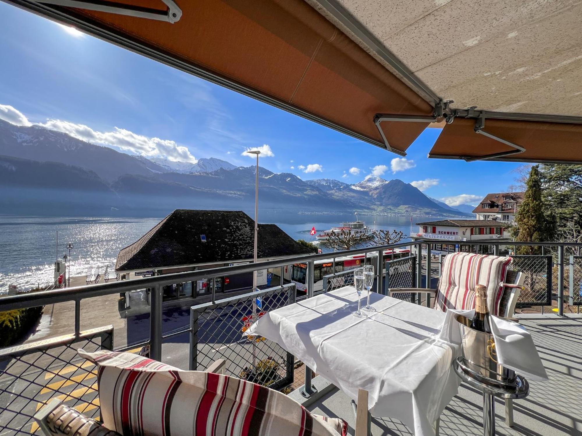 Seehotel Riviera At Lake Lucerne Gersau Exterior foto