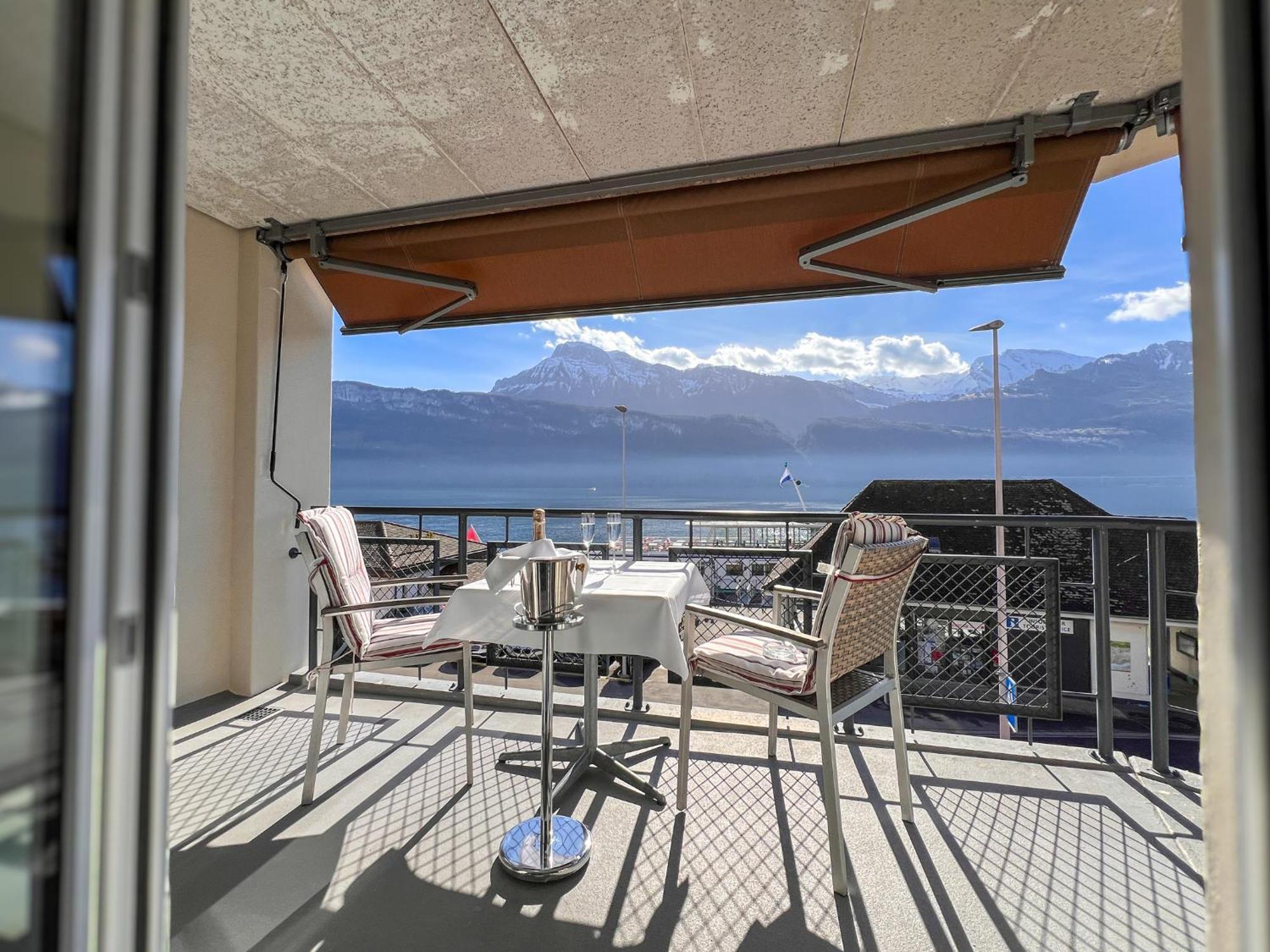 Seehotel Riviera At Lake Lucerne Gersau Exterior foto